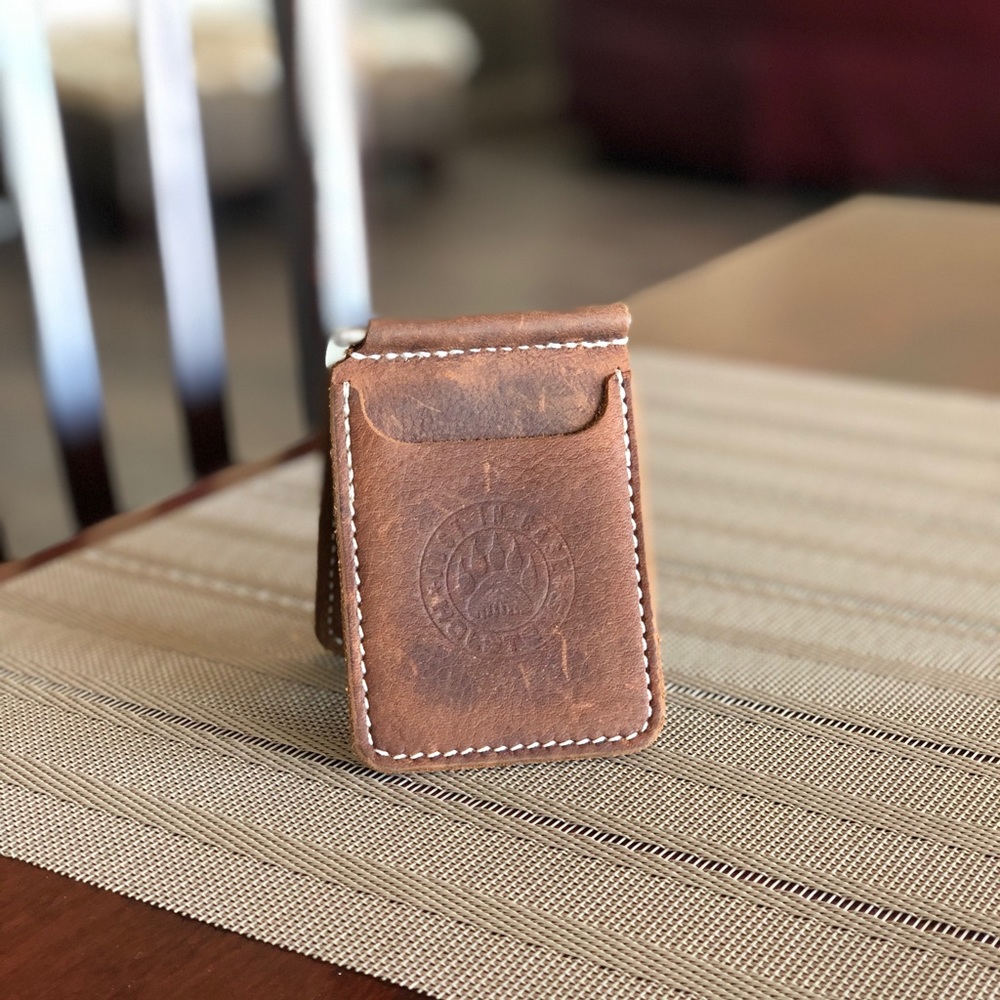 Minimalist Traveler Wallet - Picture 3 of 4